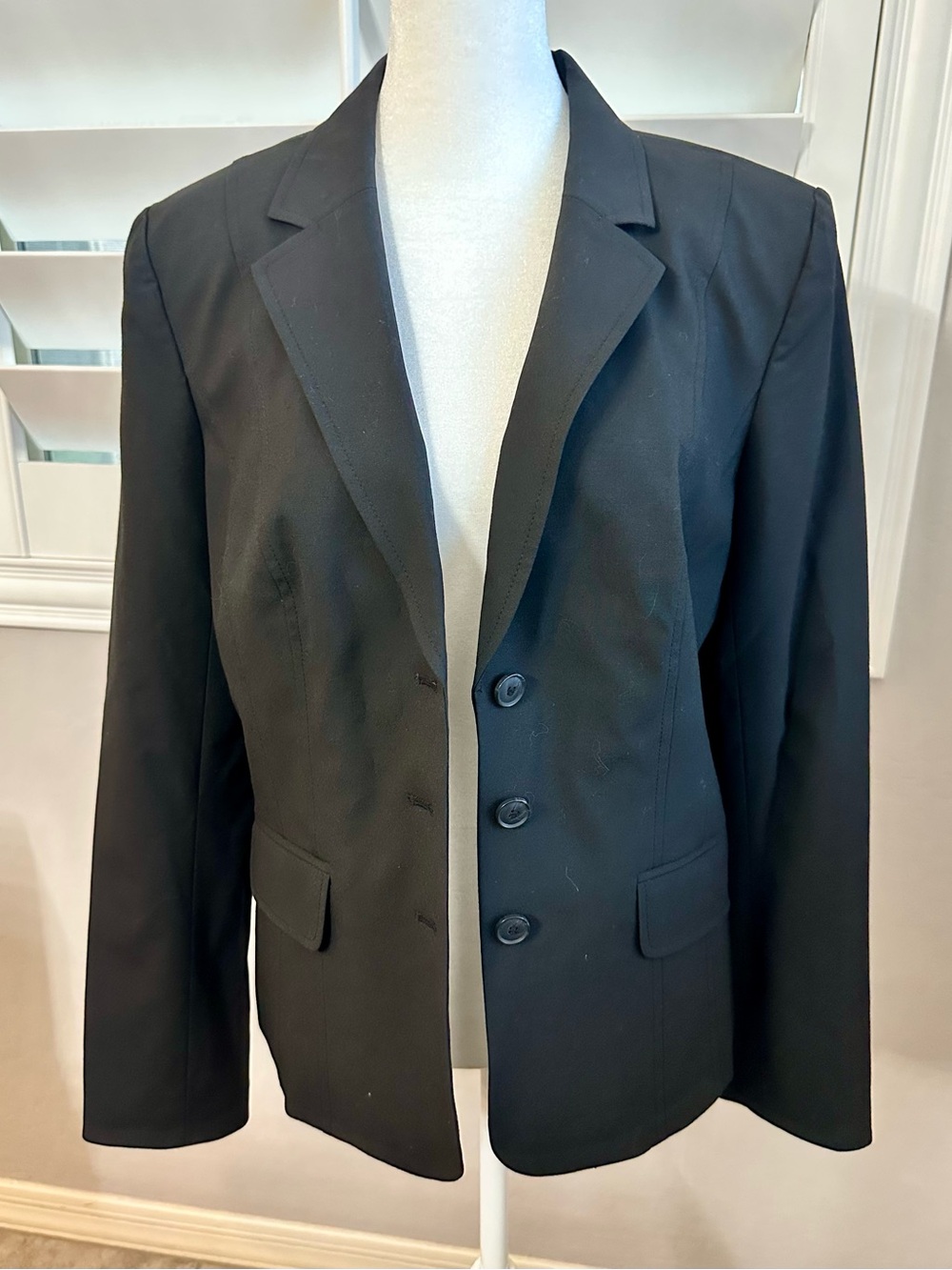Halogen Black Women's Tailored Blazer - Three-Button Sport Coat